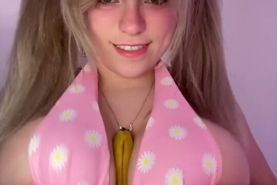 Thesabrinabanks new video onlyfans leak – show off big boobs